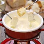 Fondue de queijo simples